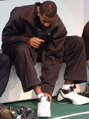 em